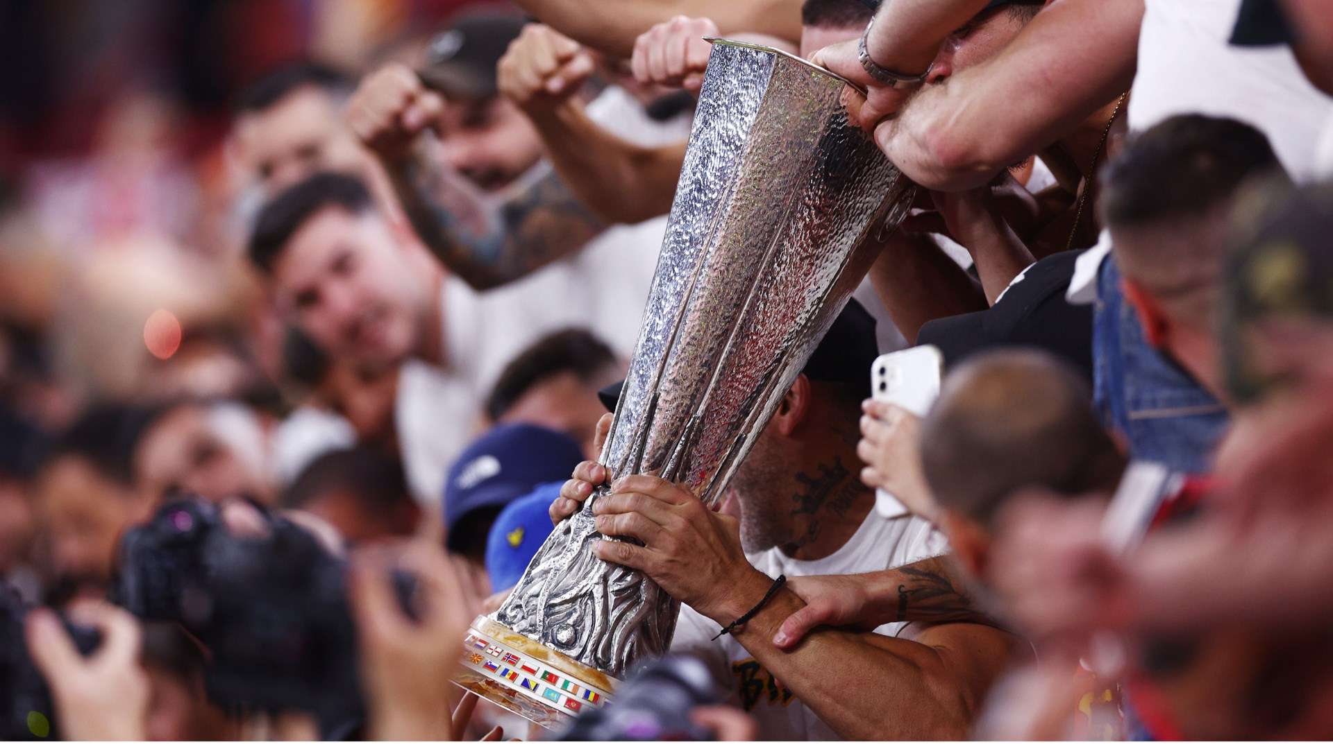 即便是在世 即便是在世